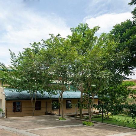 Melheim Kandy Villas Bagian luar foto
