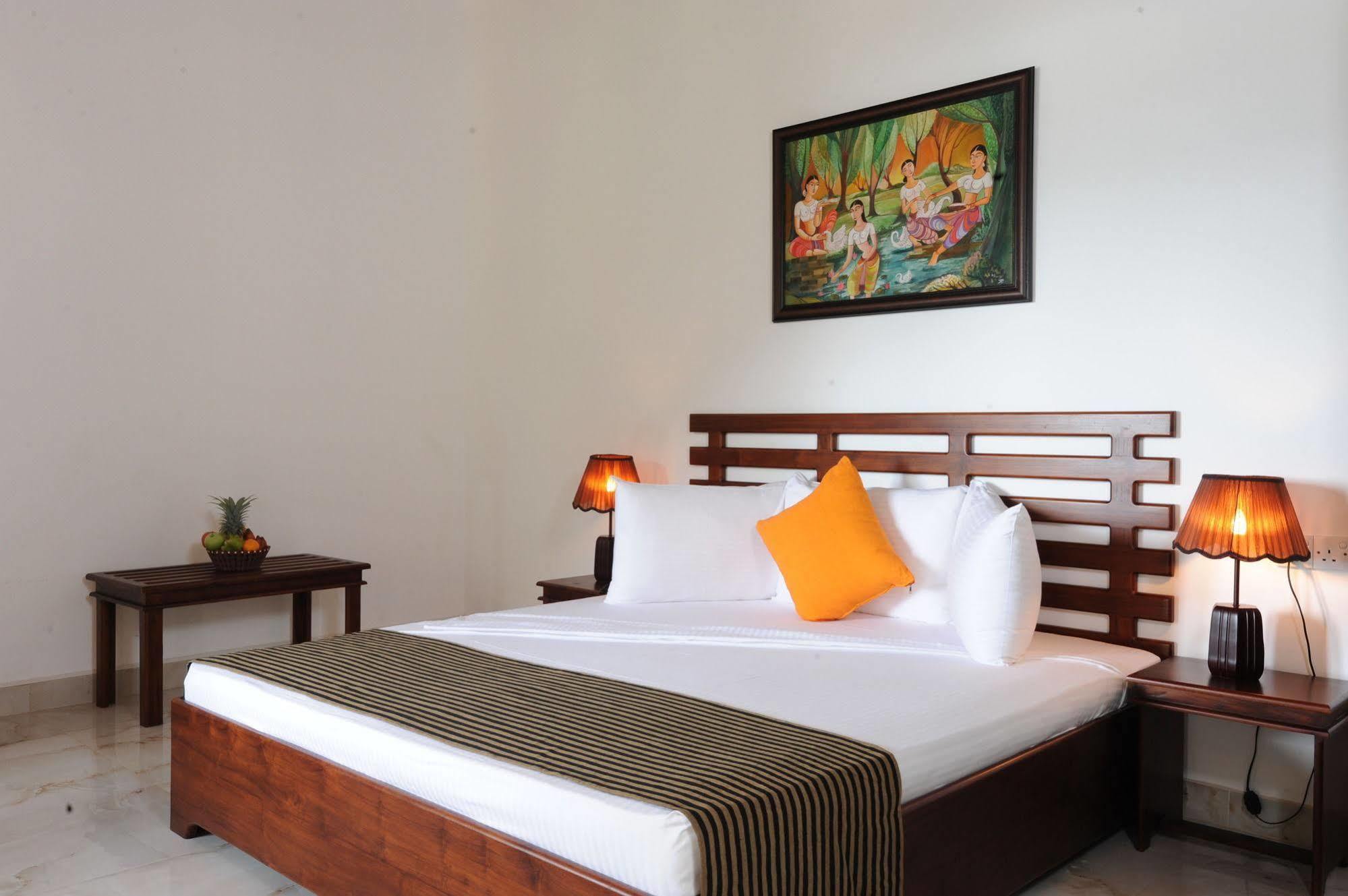 Melheim Kandy Villas Bagian luar foto