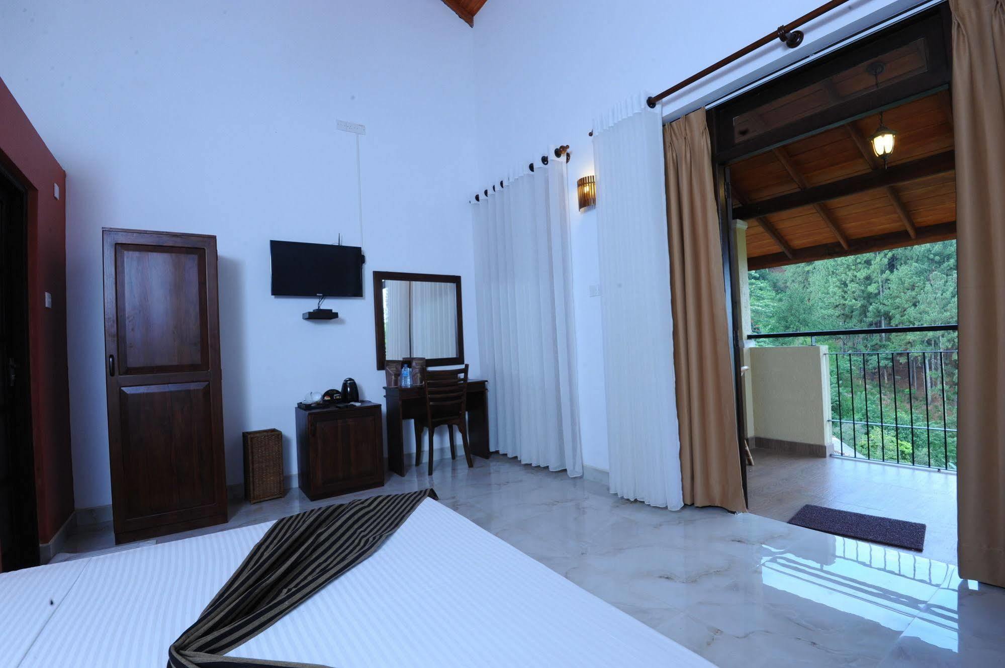 Melheim Kandy Villas Bagian luar foto