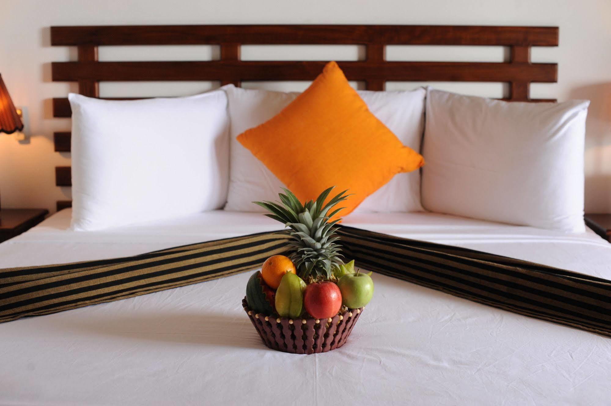 Melheim Kandy Villas Bagian luar foto