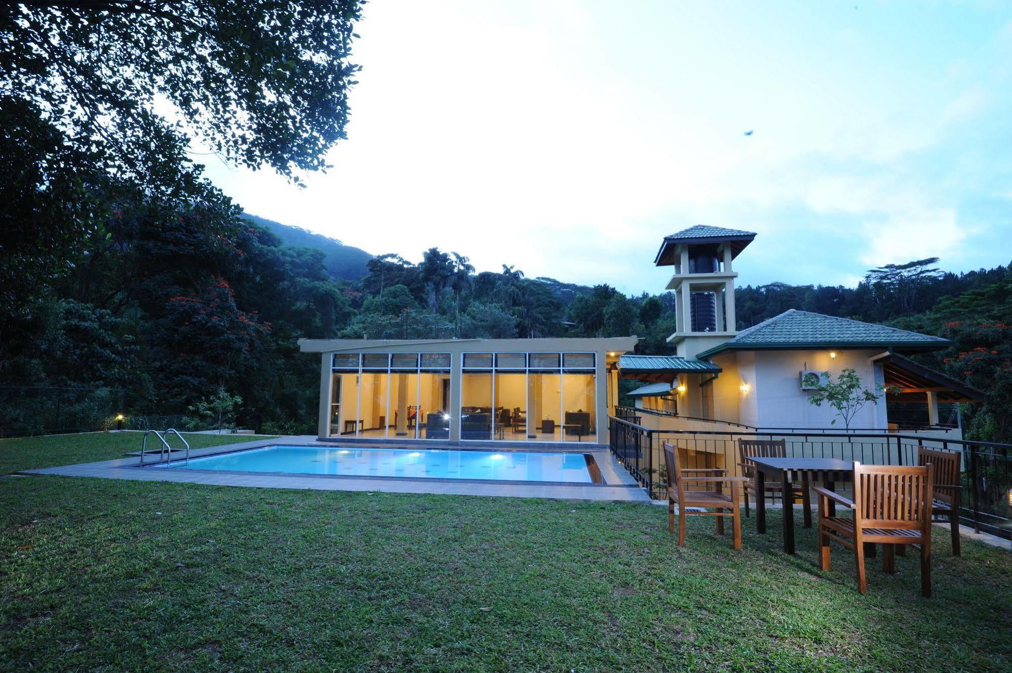 Melheim Kandy Villas Bagian luar foto