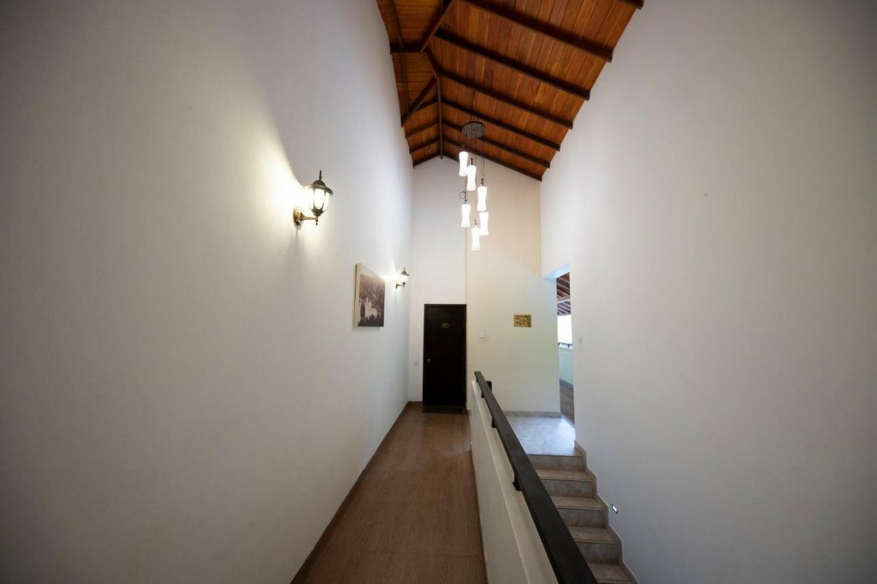 Melheim Kandy Villas Bagian luar foto