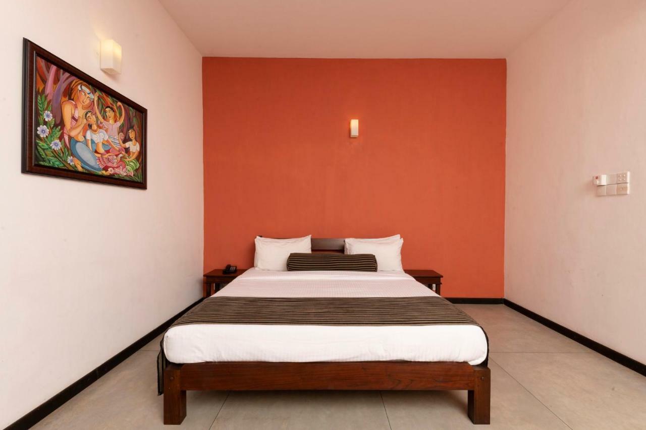 Melheim Kandy Villas Bagian luar foto