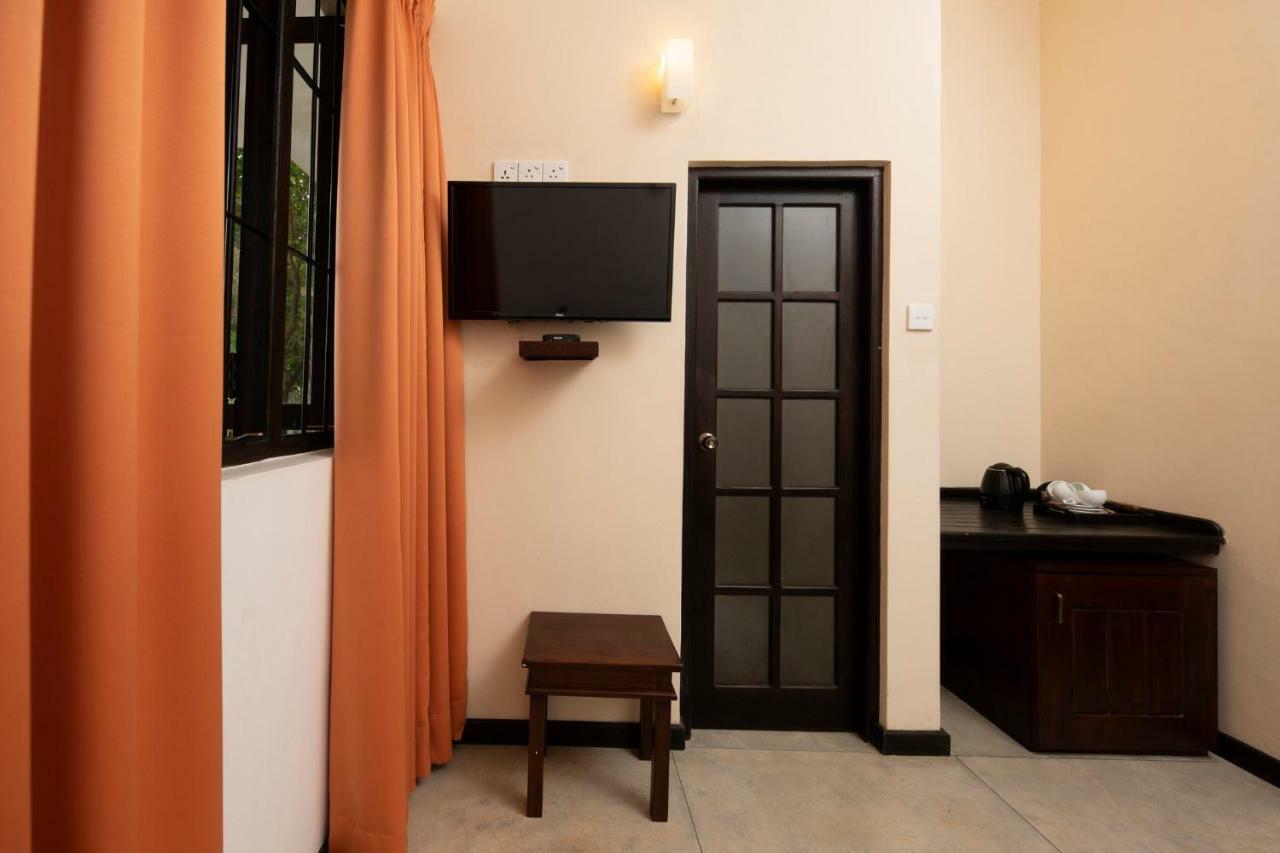 Melheim Kandy Villas Bagian luar foto