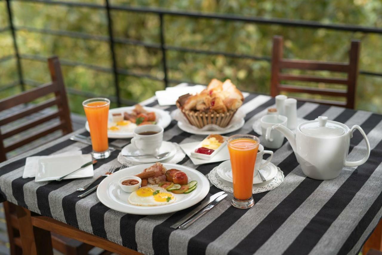 Melheim Kandy Villas Bagian luar foto